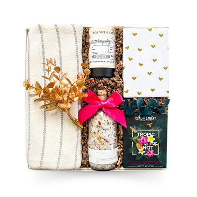 Housewarming Gifts, Luxury Self-Care Gift Basket, Luxury Relaxation Gifts, Premium Gift Boxes for Relaxing, Canadian Self-Care Gift, Perfect Therapeutic Gift, Perfect Wellness Hamper, Upscale Wellness Gift, Host Gifts, Relaxation Gifts, Stress Cozy Gifts, Stress Relief Ideas, Gifts for Two, Couples Gifts, Relaxation Gift, Gift for Relaxing, Gifts for Her, Gifts with Tea, Socks Gift Box, New Home Gift, Relaxation Gift, Premium Relaxation Gift