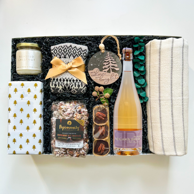 Christmas gifts for Home, family Christmas Gift, Gourmet Christmas Gift Baskets, Gourmet Holiday Gift Baskets, Closing winter gift, Business Christmas Gift, alcohol Gift, Luxury Holiday Gift Basket, Upscale Holiday Gift, Shipped Holiday Gifts, Festive Gift for Family, Family Gift for Christmas, Holiday Gift Ideas, Fancy Xmas gifts, Benjamin Bridge gifts, NS gifts Delivered, Local Wine gifts, Gifts for adults, Beautiful gifts delivered, Gifts Delivered Halifax, Gift delivered Nova Scotia, Gifts for couple