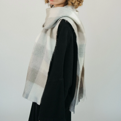 Seamless Natural Alpaca Scarf - Coastal Check