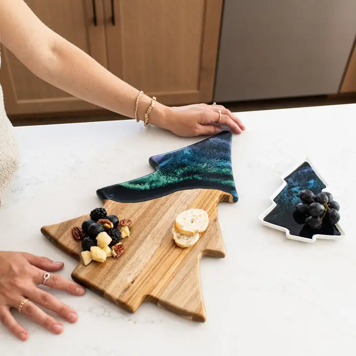 Acacia Christmas Tree Board