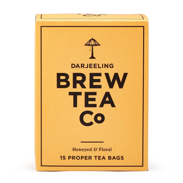 Darjeeling black tea with 15 tea bags, offering a light and refreshing flavour for tea lovers.