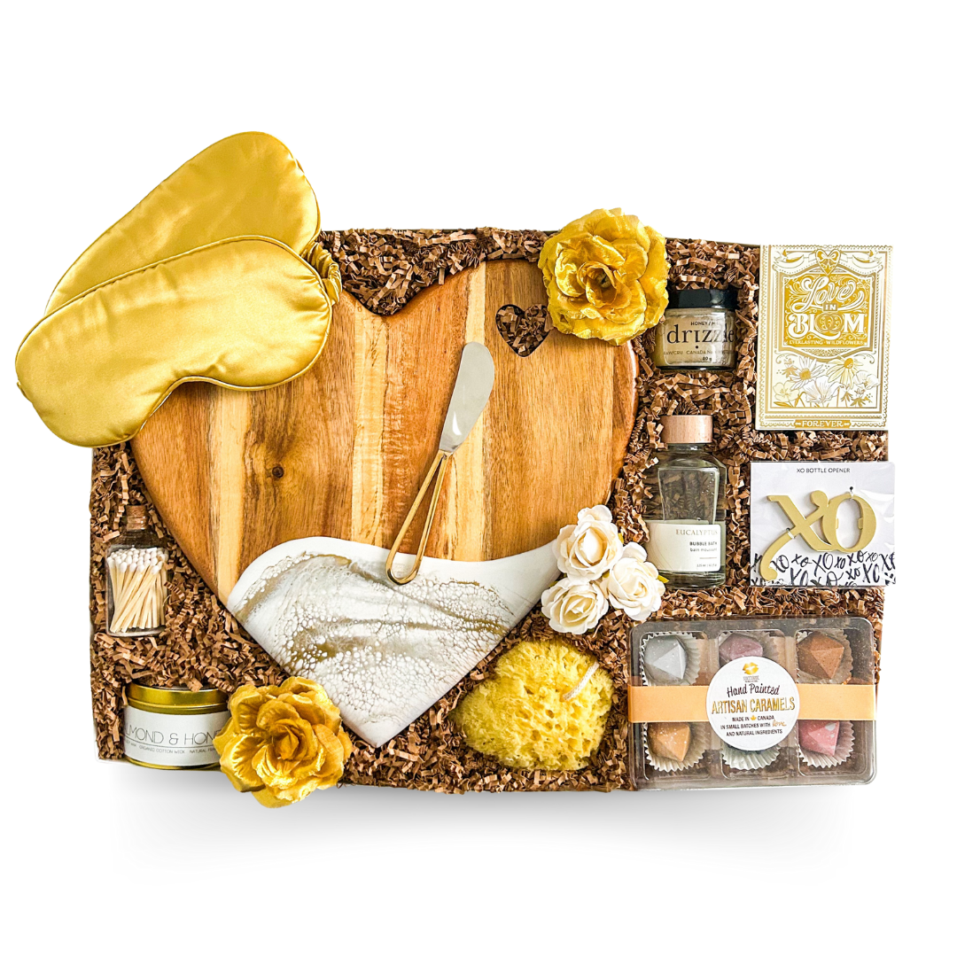 Gifts For couples, Gift Boxes For couples, Shipped Gift Boxes Canada, Celebration Gift Boxes, Wedding Day Gifts, Anniversary Gifts, Luxury wedding Gifts, Masculine Gift Boxes, Romantic Gift Boxes, Relaxation Gifts For couples, Shipped Personal Gifts, Thoughtful Gifts For couples, Modern Gift Boxes, Lover Gifts, Gifts With Chocolate And Candles, Self-Care Gifts For couples, Downtime Gift Sets, Gifts For couples, Couple Gift Sets, Love-Themed Gift Boxes