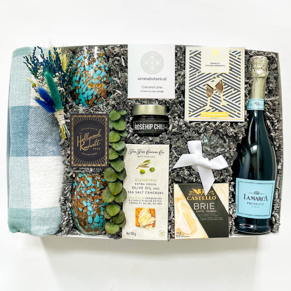 Engagement gift for online men