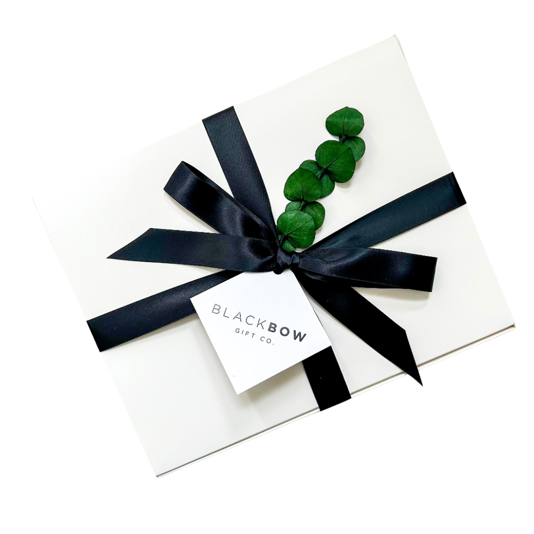 Medium White Signature Gift Box