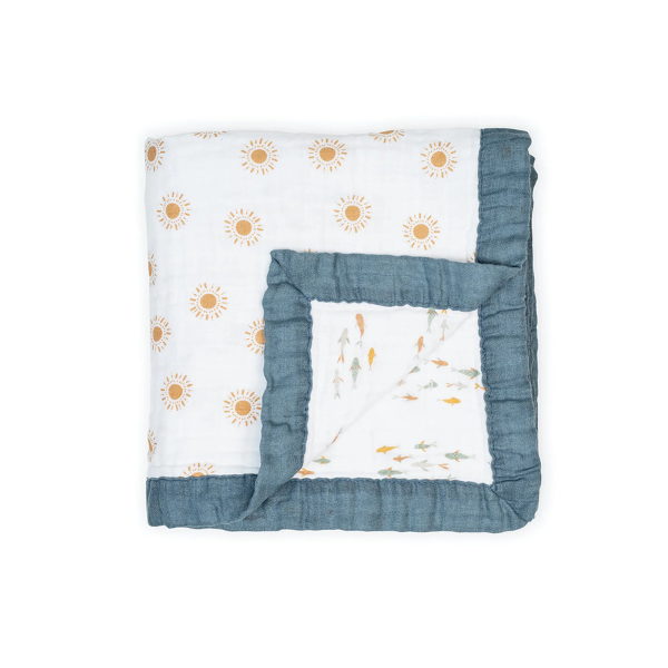 Sun & Fish Classic Muslin Quilt