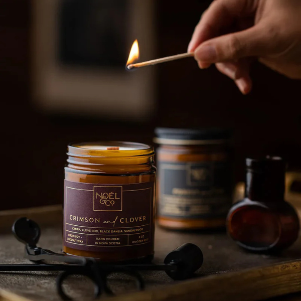 Crimson & Clover 8oz Candle