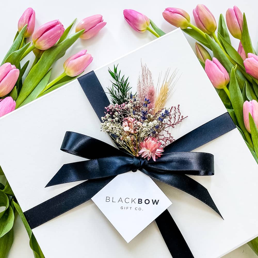 Custom gift box with flowers